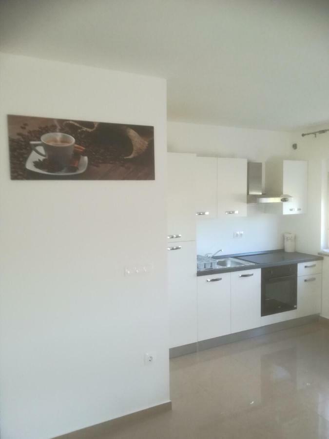 Apartman Ki Lägenhet Pula Exteriör bild