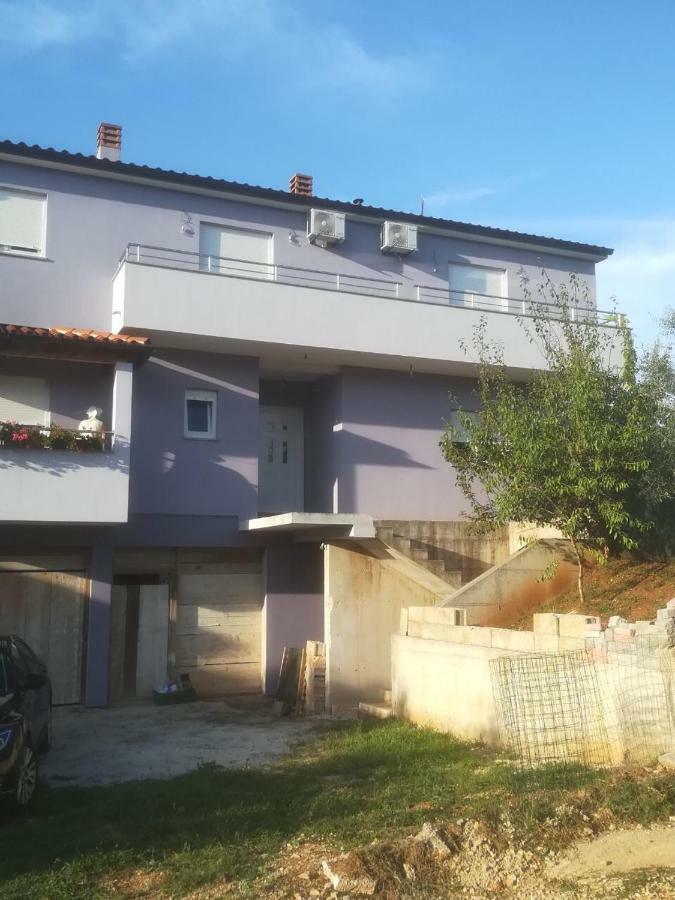 Apartman Ki Lägenhet Pula Exteriör bild