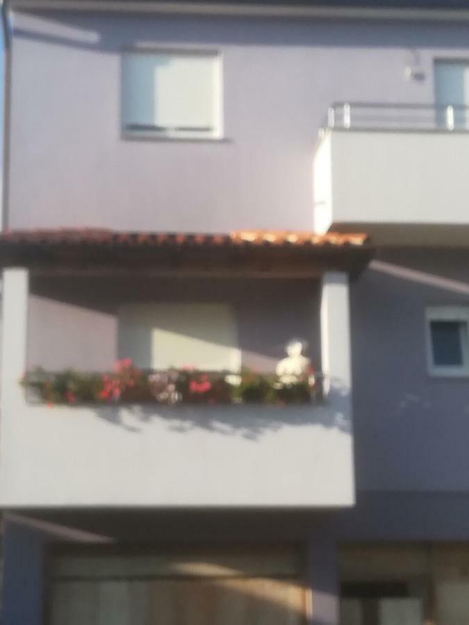 Apartman Ki Lägenhet Pula Exteriör bild